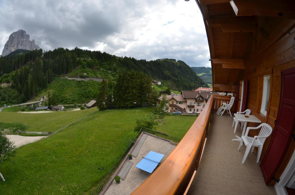 Bed & Breakfast Garni Ossi