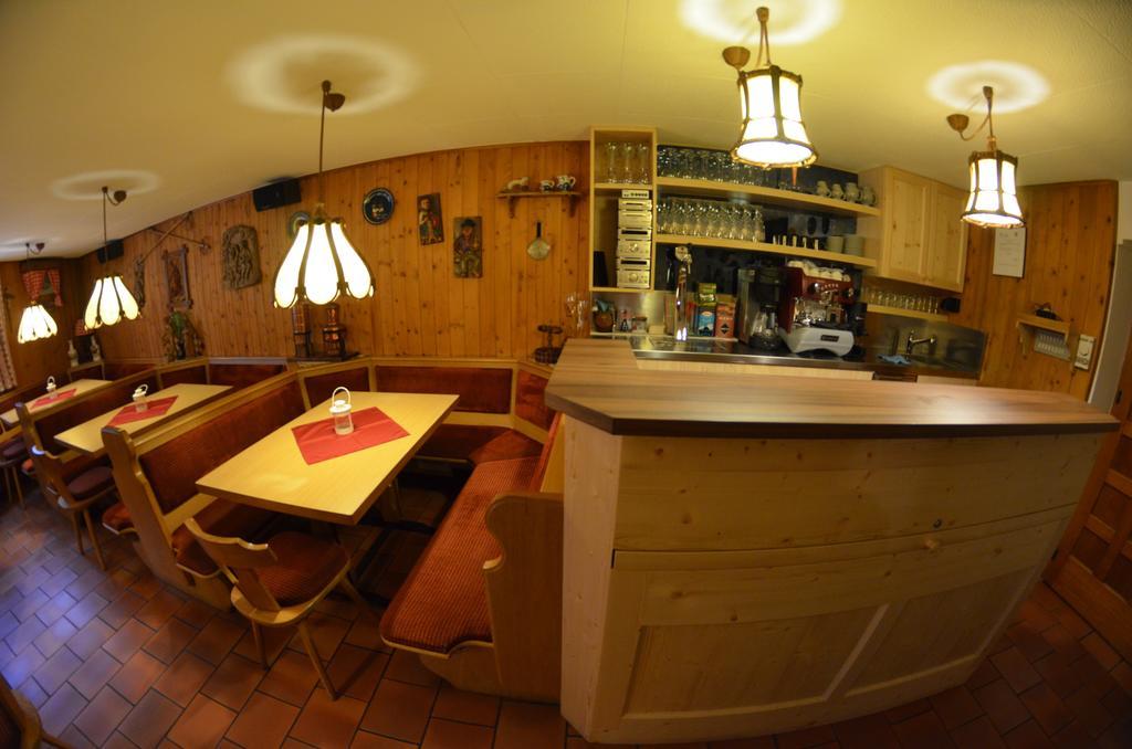 Bed & Breakfast Garni Ossi 2*